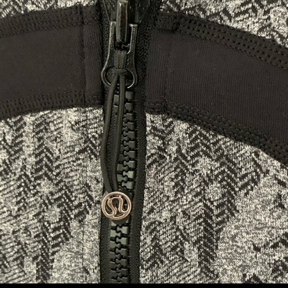 Lululemon Zip Up Sweater - Picture 3 of 5
